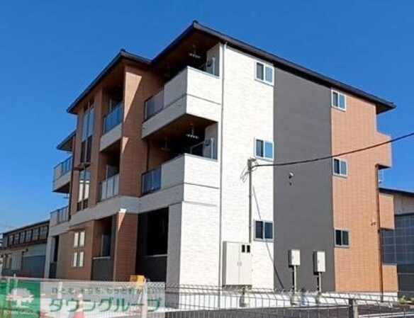 ポローニアFの物件外観写真